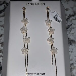 NEW-PINK LINEN Gold and White Floral Earrings